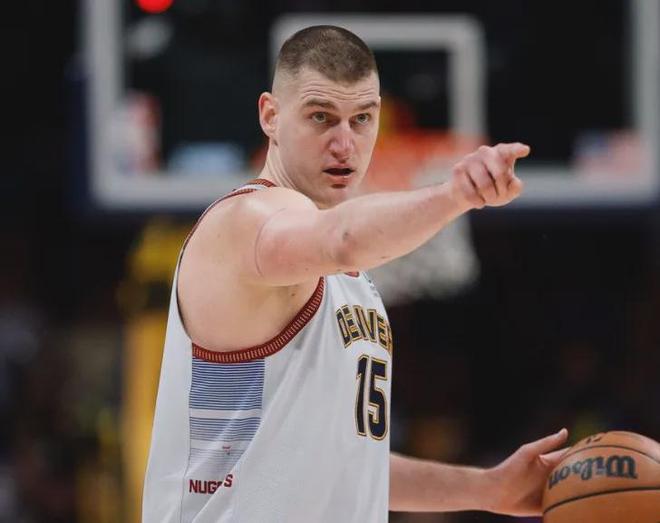 王钰栋的脚 王钰栋的脚